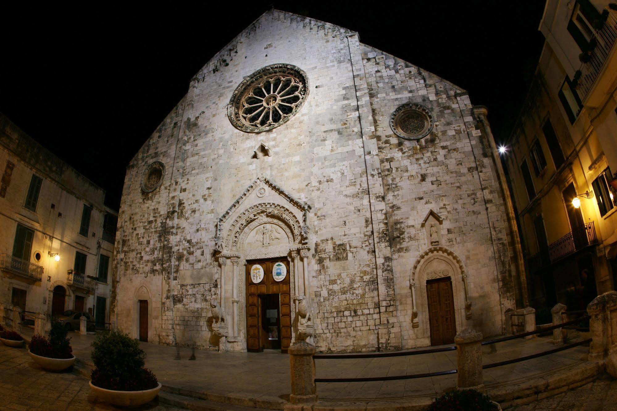 Ciao Hotel & Residence - Apartments Conversano Extérieur photo